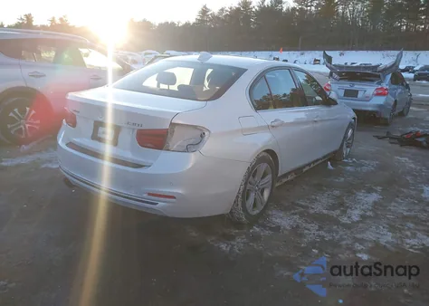 2017 BMW 330I xDrive z USA, uszkodzony, nr VIN WBA8D9G36HNU64353